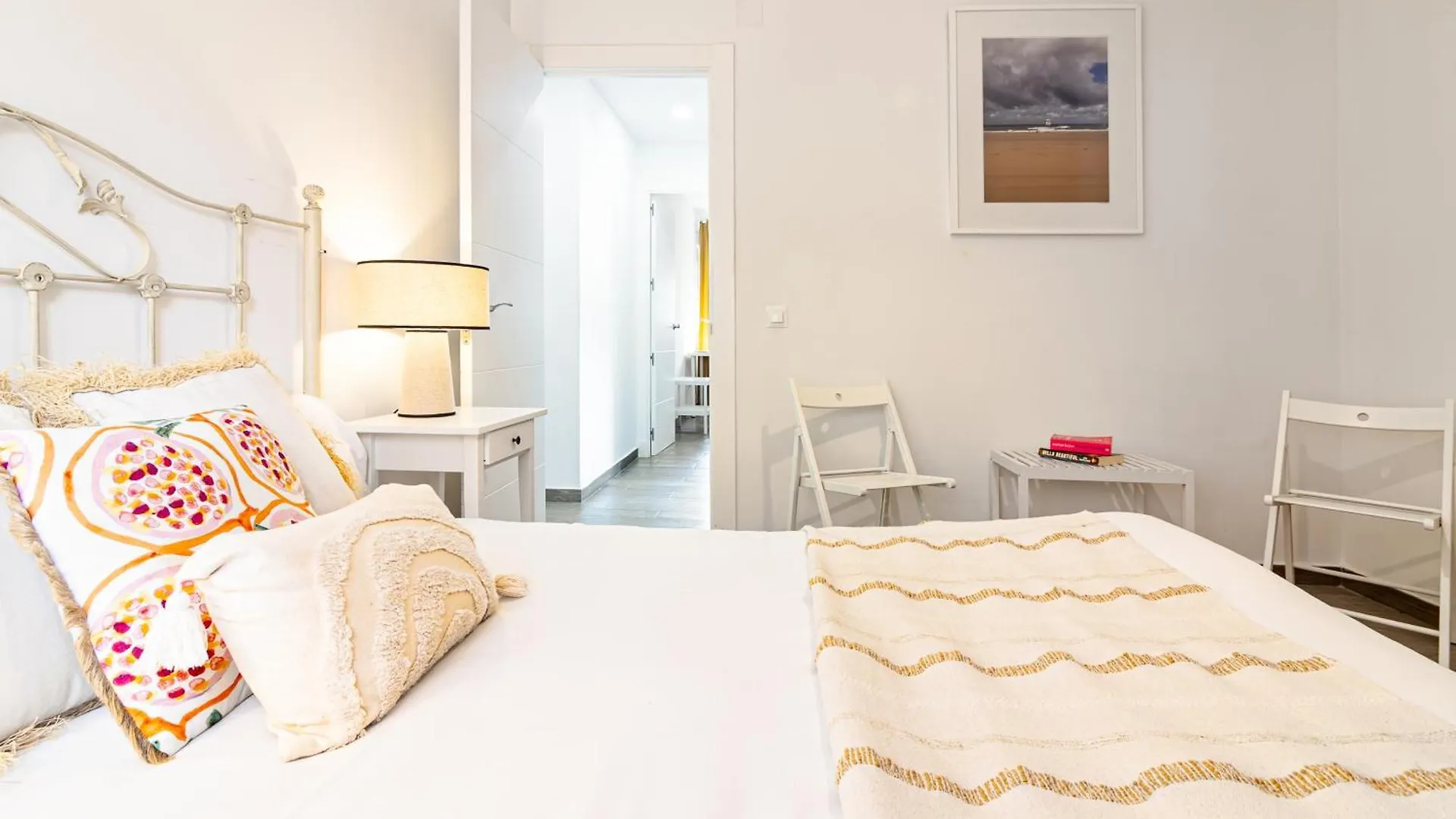 Malaga Center Flat Beach & Terrace Apartment